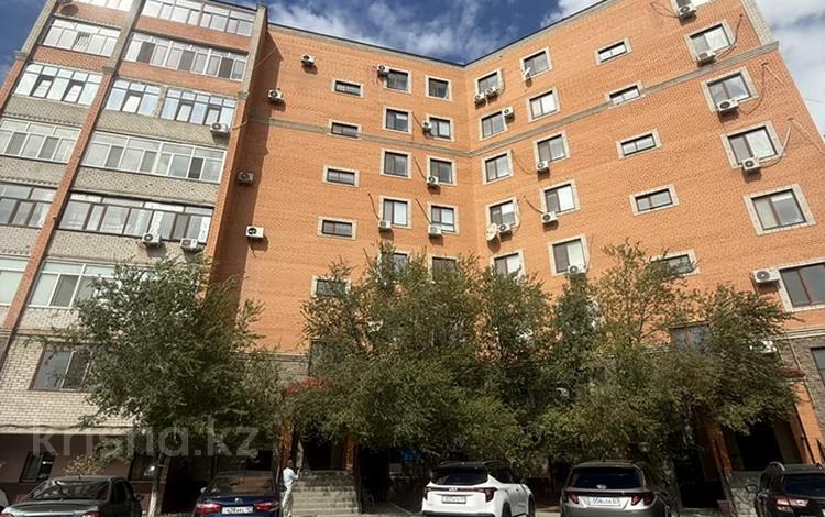 4-комнатная квартира · 136 м² · 4/7 этаж, Сатпаева 66 за 53 млн ₸ в Атырау — фото 2
