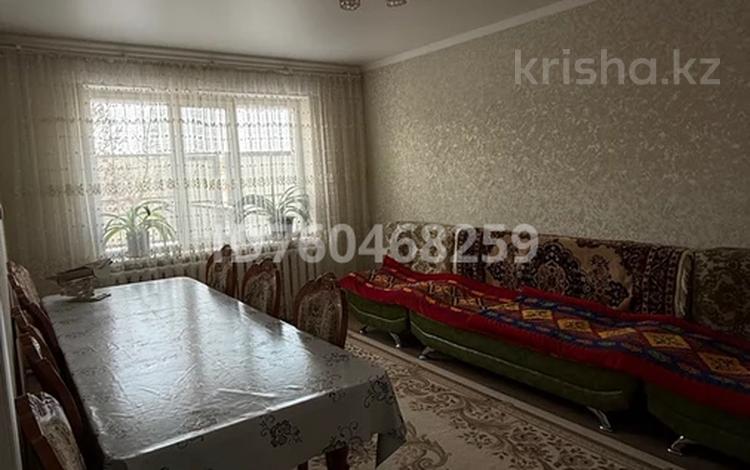 Үйдің бір бөлігі · 4 бөлме · 86.5 м² · 10 жүзд., Бөлек-батыр 1/1 — Сейфуллина, бағасы: 22 млн ₸ в Шенгельды — фото 2