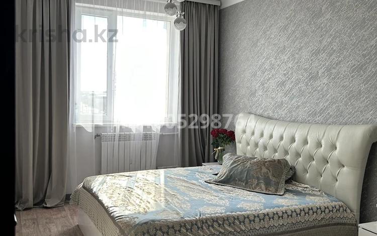 2-комнатная квартира · 60 м² · 5/5 этаж, 4 мкрн 27Б — Возле ТРК за 20 000 ₸ в Жанаозен — фото 9