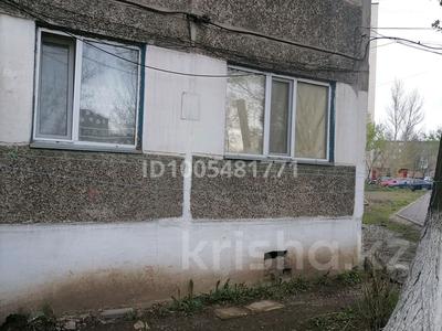 3-комнатная квартира · 62 м² · 1/5 этаж, Майкудук, Майкудук, 13й микрорайон за 16 млн ₸ в Караганде, Алихана Бокейханова р-н