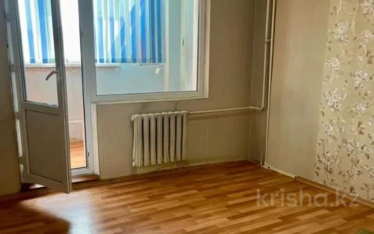 2-комнатная квартира, 60 м², 5/9 этаж, мкр Аксай-4 за 34.9 млн 〒 в Алматы, Ауэзовский р-н — фото 2