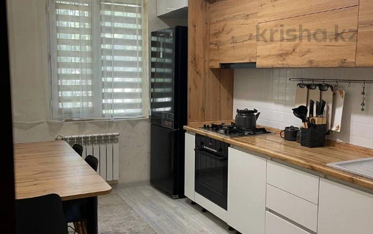 2-комнатная квартира · 64 м² · 1/9 этаж, мкр Мамыр-4 за 47 млн ₸ в Алматы, Ауэзовский р-н — фото 4