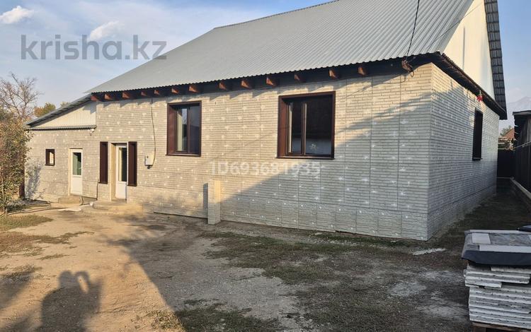 Отдельный дом · 5 комнат · 210 м² · 6 сот., Бейбарыс Султана 8 за 45 млн 〒 в Талгаре — фото 62