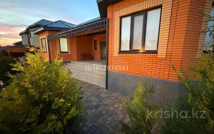 Жеке үй · 5 бөлме · 220 м² · 8.16 сот., Санкибай батыра 76/70, бағасы: 72 млн ₸ в Актобе — фото 2