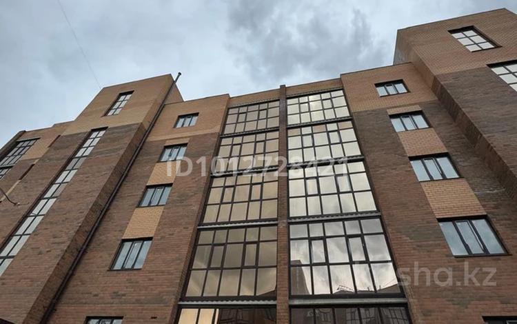 2-комнатная квартира · 63 м² · 3/5 этаж, мкр. Алтын орда 2 е за 18.5 млн ₸ в Актобе — фото 7