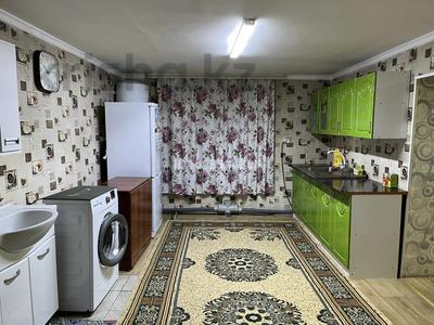 Жеке үй · 4 бөлме · 100 м², Абай 44, бағасы: 8 000 ₸ в 