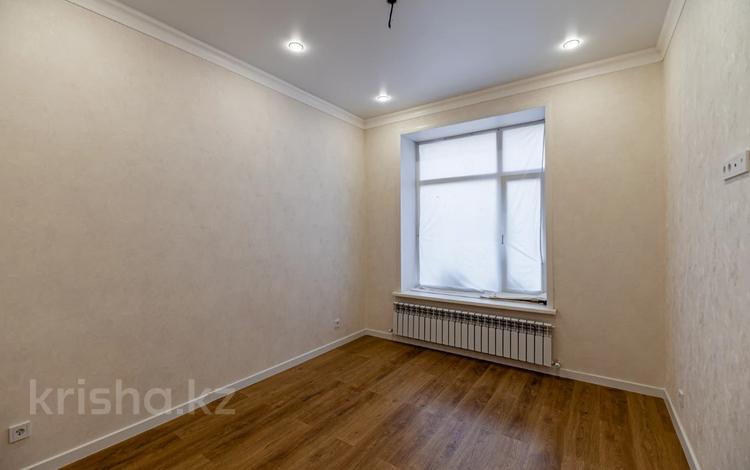 1-комнатная квартира, 38 м², 2/9 этаж, Туран 46а