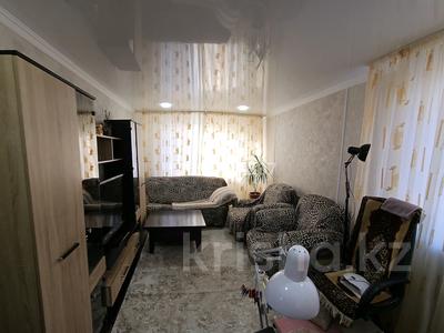 3-комнатная квартира, 60 м², 3/5 этаж, Анаркулова 14 54 — Находится возле 8 гимназии за 21 млн 〒 в Жезказгане