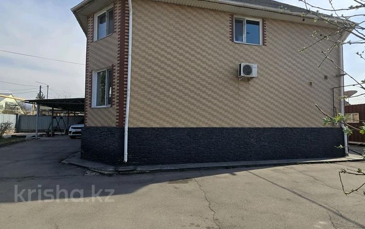 Дом · 6 комнат · 300 м², Юности 64 — Детский сад Солношка за 100 000 ₸ в Байтереке (Новоалексеевке) — фото 2