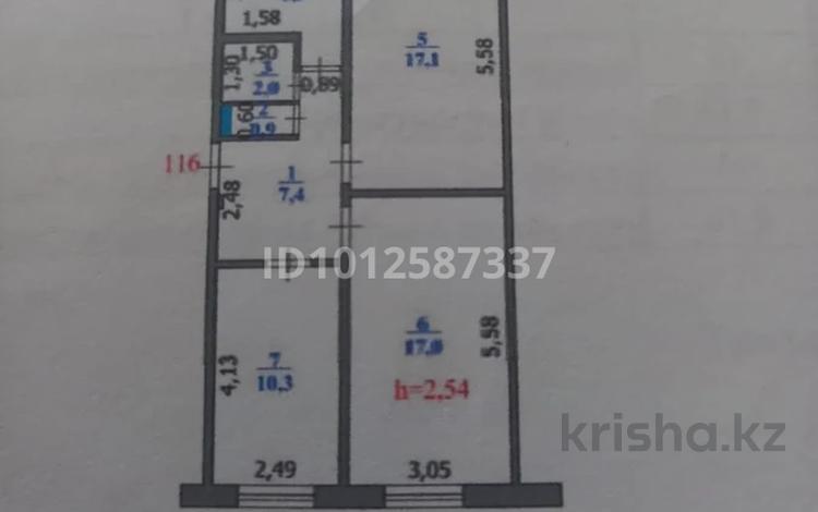 3-комнатная квартира · 62 м² · 5/5 этаж, мкр Айгуль 56 за 17.5 млн ₸ в Уральске — фото 2