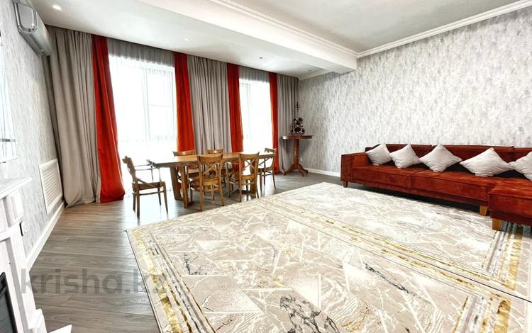 2-бөлмелі пәтер · 112 м² · 8/12 қабат, Варламова 33, бағасы: 72 млн ₸ в Алматы, Алмалинский р-н — фото 21