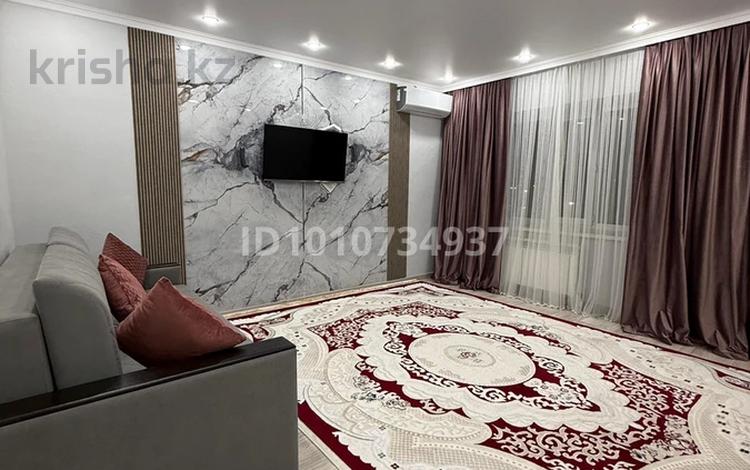 1-бөлмелі пәтер · 41.1 м² · 5/9 қабат, мкр. Алтын орда, Мкр. Алтын орда, Тәуелсіздік 13/4, бағасы: 20 млн ₸ в Актобе — фото 2
