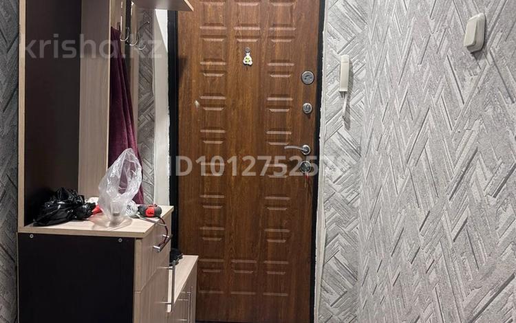 2-комнатная квартира · 40 м² · 2/5 этаж, Сабитова 20 — Рядом 16 школы . поликлиника Гүлдер за 15 000 ₸ в Балхаше — фото 2