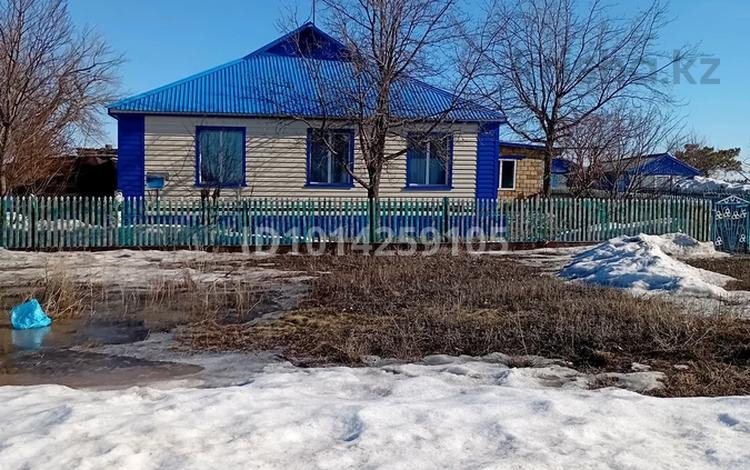 Жеке үй · 4 бөлме · 96 м² · 25 жүзд., Мира 35, бағасы: 7.5 млн ₸ в Ерейментау — фото 2