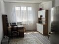 2-комнатная квартира · 90 м² · 4/5 этаж, Халиуллина за 250 000 ₸ в Алматы, Медеуский р-н — фото 6