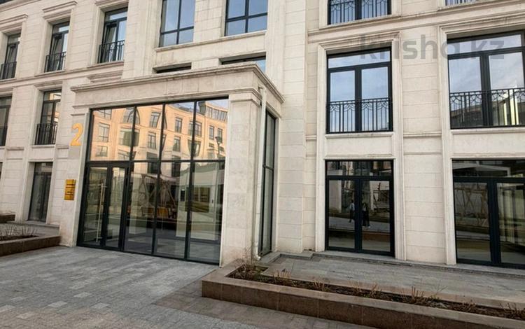 5-комнатная квартира · 229.2 м² · 3/3 этаж, Ондасынова 1/1 за 330 млн 〒 в Алматы, Медеуский р-н — фото 2