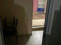 1 бөлме · 18 м² · 1/1 қабат, Тараз 10/2 — Рядом с тц Жаннур, бағасы: 60 000 ₸ в Астане, р-н Байконур — фото 7