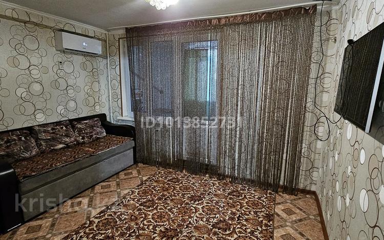2-бөлмелі пәтер · 42 м² · 4/5 қабат, Бейбитшилик 10 — Саттилик магазин, бағасы: 120 000 ₸ в Жанатасе — фото 2