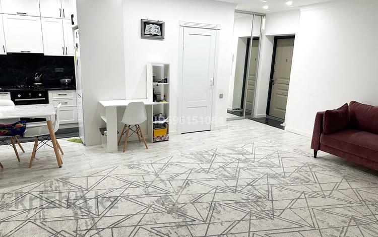 1-бөлмелі пәтер · 44 м² · 4/5 қабат, мкр Нурсая, Таумыш Жумагалиев 21, бағасы: 17.5 млн ₸ в Атырау — фото 2