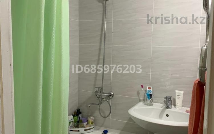 1-комнатная квартира · 31.7 м² · 5/5 этаж, 23 улица 30 за 8 млн ₸ в Караганде, Алихана Бокейханова р-н — фото 8