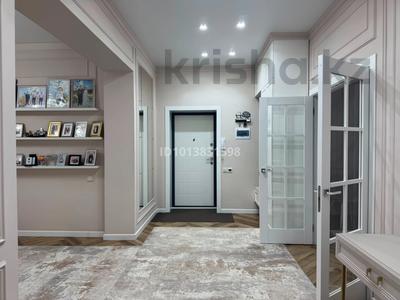 4-комнатная квартира · 171 м² · 2/9 этаж, Санкибай батыра 173Д за 120 млн ₸ в Актобе