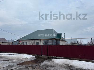 Отдельный дом · 3 комнаты · 130 м² · 8 сот., мкр Омега, Бокей хана 75 за 32.5 млн ₸ в Уральске