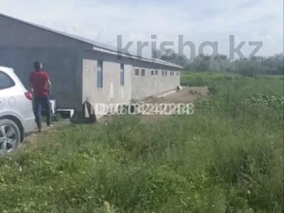 Өнеркәсіптік база · 100 сотық, Нурай 11 — Возле Алийских дач, бағасы: 200 000 ₸