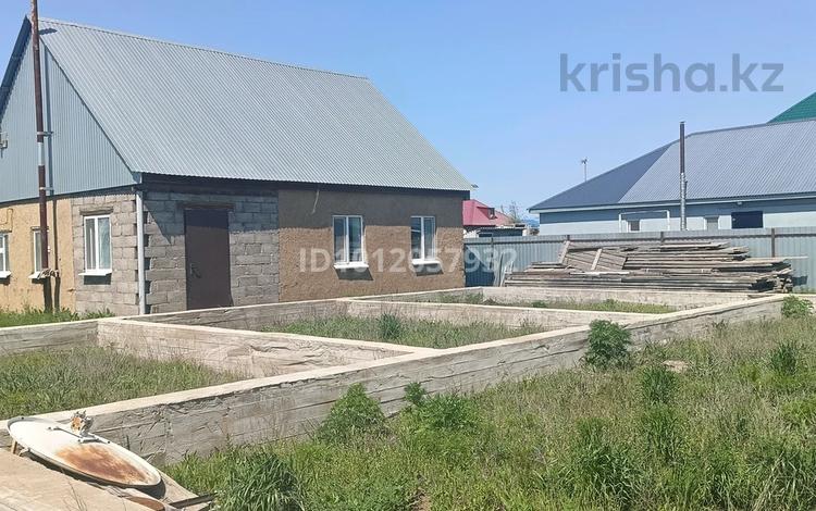 Часть дома · 3 комнаты · 42 м² · 5 сот., мкр Жулдыз за 17.5 млн ₸ в Уральске — фото 2