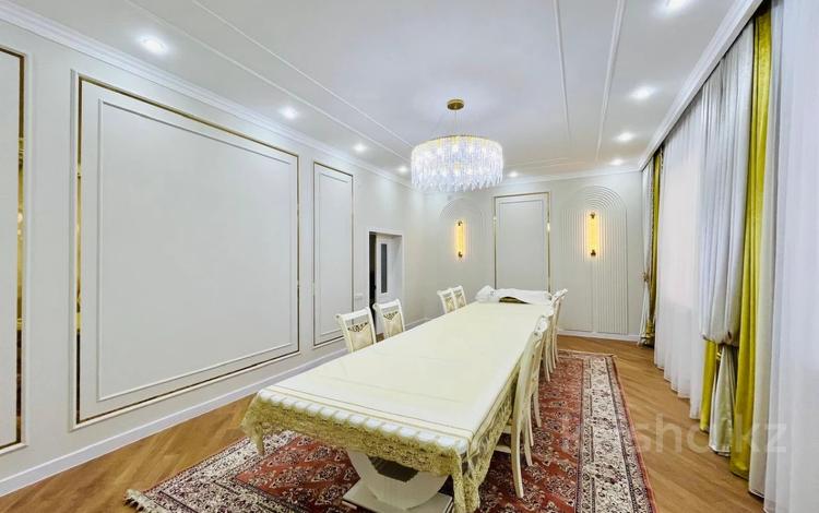Жеке үй · 5 бөлме · 200 м² · 8 жүзд., мкр Северо-Запад, бағасы: 105 млн ₸ в Шымкенте, Абайский р-н — фото 20