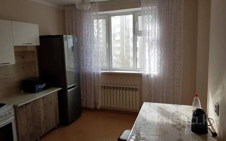 1-бөлмелі пәтер · 40 м² · 4/12 қабат, Дукенулы 38/1 — Богенбай батыра, бағасы: 185 000 ₸ в Астане, Сарыарка р-н — фото 2