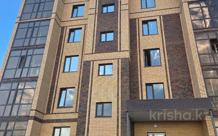 3-бөлмелі пәтер · 84.5 м², Гастелло, бағасы: ~ 31.1 млн ₸ в Петропавловске — фото 2