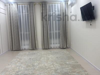 2-комнатная квартира · 100 м² · 2/4 этаж, мкр Ак Шагала, 1 береговая линия 86в за 350 000 ₸ в Атырау
