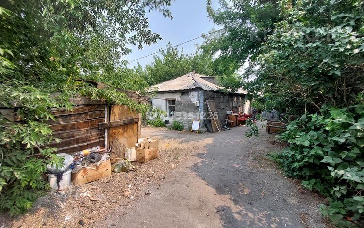 Жеке үй · 3 бөлме · 70 м² · 6 жүзд., Набережная 19, бағасы: 6 млн ₸ в Семее — фото 2