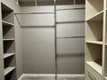 2-бөлмелі пәтер · 70 м² · 7/13 қабат, Есенова 160/3, бағасы: 49.5 млн ₸ в Алматы, Жетысуский р-н — фото 2