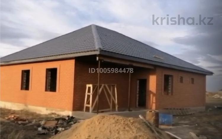 Жеке үй · 5 бөлме · 170 м² · 10 жүзд., 527 участок, бағасы: 15 млн ₸ в Актобе, жилой массив Бауырластар-5 — фото 2