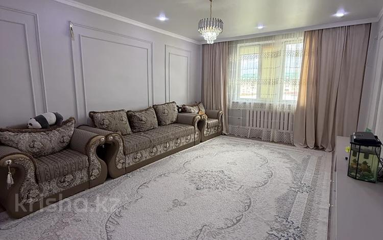 2-комнатная квартира · 68.8 м² · 4/4 этаж, мкр Нурсая 17 за 200 000 ₸ в Атырау — фото 2
