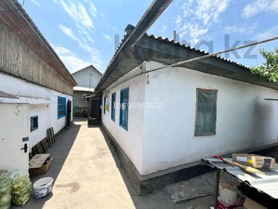 Отдельный дом · 8 комнат · 141 м² · 4 сот., мкр Заря Востока 13 — улица Гвардейская за 115 млн 〒 в Алматы, Алатауский р-н