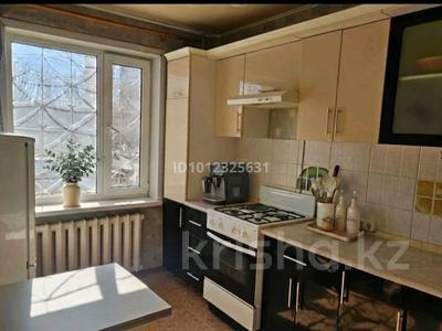 1-комнатная квартира · 36 м² · 1/5 этаж, Абылайхана 41/2 — Р-н ЕНУ за 18 млн ₸ в Астане, Алматы р-н