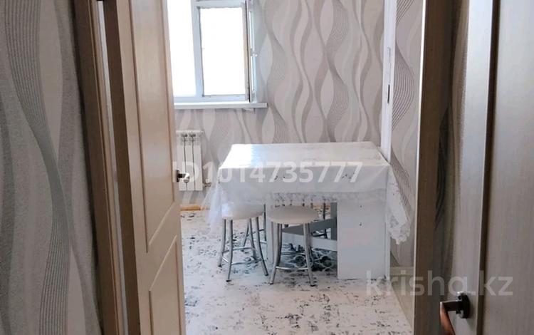 1-бөлмелі пәтер · 45 м² · 1/5 қабат, мкр Туран-2 8 — 134 школа, бағасы: 20 млн ₸ в Шымкенте, Каратауский р-н — фото 2