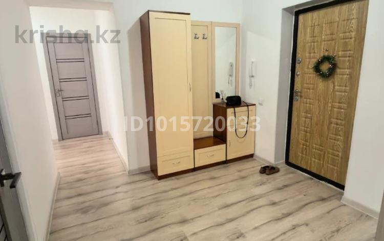 2-бөлмелі пәтер · 63 м² · 3/9 қабат, Алтын орда ш/а. 17Б — НИШ, бағасы: 24.6 млн ₸ в Актобе, мкр. Алтын орда — фото 2