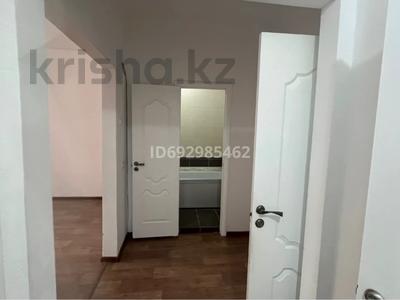 Пәтерлер в Жамбылской обл.: 2-бөлмелі пәтер · 53.5 м² · 3/5 қабат, Аса 3, бағасы: ~ 14.6 млн 〒 2-бөлмелі пәтер · 53.5 м² · 3/5 қабат, Аса 3, бағасы: ~ 14.6 млн 〒 в Таразе