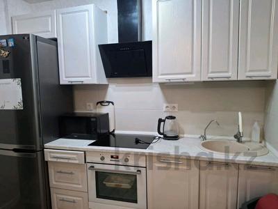 3-комнатная квартира · 76 м² · 8/14 этаж, Алматы 13 за 320 000 ₸ в Астане, Есильский р-н