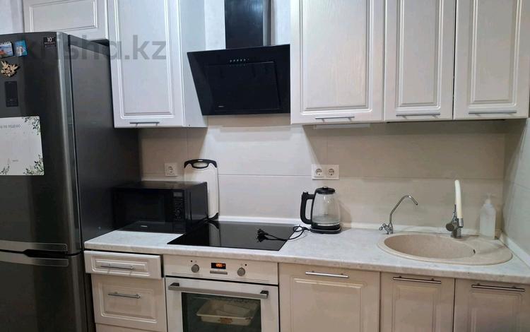 3-бөлмелі пәтер · 76 м² · 8/14 қабат, Алматы 13, бағасы: 320 000 ₸ в Астане, Есильский р-н — фото 4