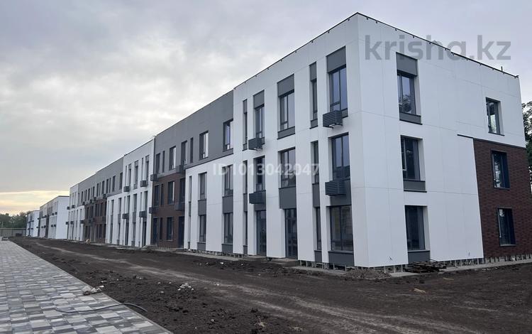 3-комнатная квартира · 94.4 м² · 1/3 этаж, Алатауская трасса 33ж за 44.9 млн ₸ в Алматы — фото 17