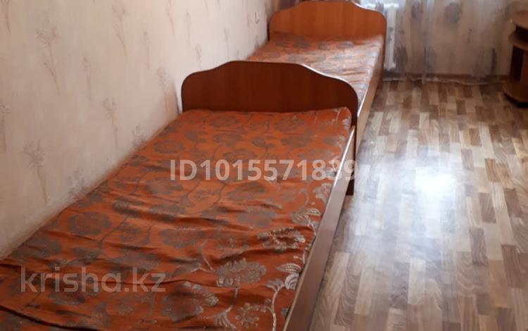2-бөлмелі пәтер · 46 м² · 2/4 қабат, №7 ш/а. 9, бағасы: 250 000 ₸ в Алматы, Ауэзовский р-н — фото 2