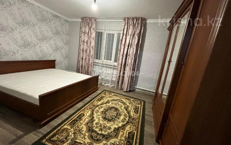 Отдельный дом · 4 комнаты · 100 м² · 7 сот., мкр Шанырак-1, Егемен 17 за 300 000 ₸ в Алматы, Алатауский р-н — фото 2