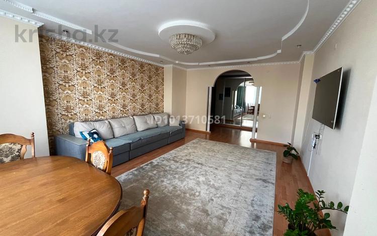 3-бөлмелі пәтер · 100.7 м² · 2/10 қабат, мкр. Алтын орда, пр.Алии Молдагуловой 58/4, бағасы: 34.3 млн ₸ в Актобе — фото 2