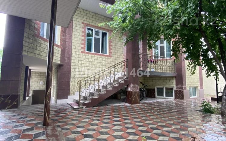 Отдельный дом · 9 комнат · 200 м² · 8 сот., мкр Жайлау за 83 млн 〒 в Шымкенте, Абайский р-н — фото 2