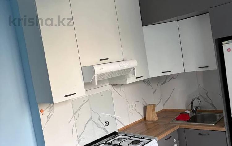 1-комнатная квартира · 42 м² · 3/9 этаж, мкр Жетысу-4 за 33 млн ₸ в Алматы, Ауэзовский р-н — фото 9