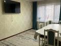 3-комнатная квартира, 57 м², 1/5 этаж помесячно, мкр Айнабулак-3 за 300 000 〒 в Алматы, Жетысуский р-н